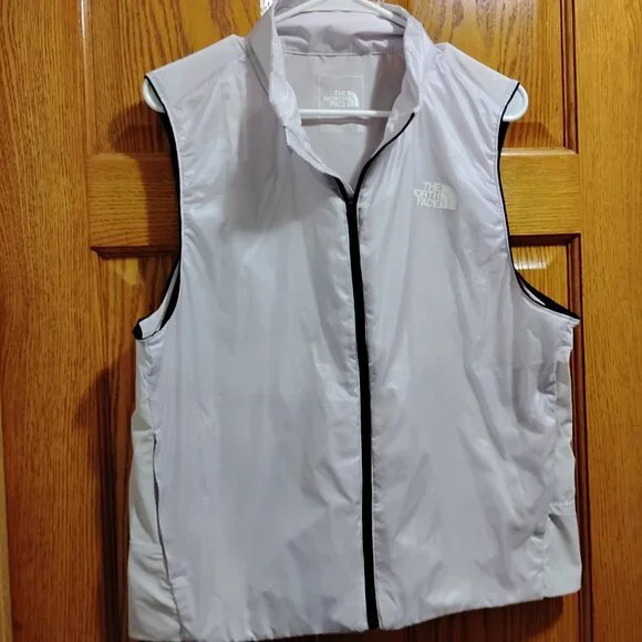The North Face Women's Size XL Vest Light Purple-Gray Off-white - Picture 2 of 7